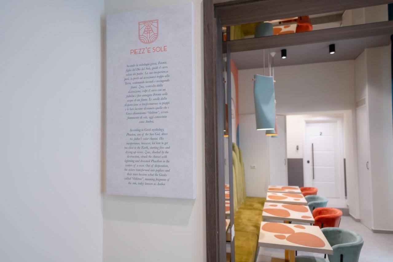 Piezz' E Sole Hotel Nápoly Kültér fotó