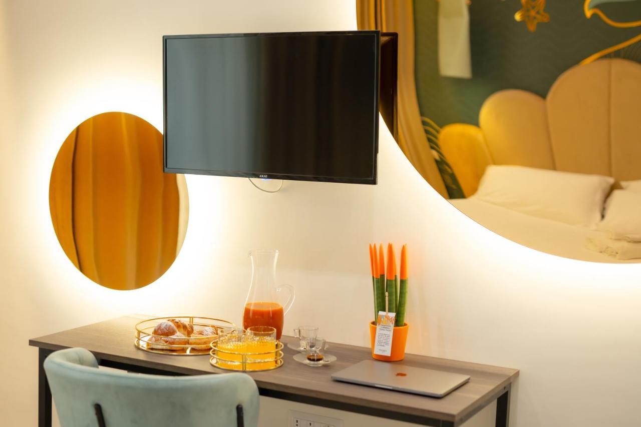 Piezz' E Sole Hotel Nápoly Kültér fotó